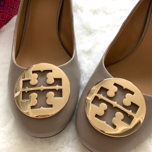Like New Tory Burch Hope 50mm Nappa Leather - Picture 2 of 8